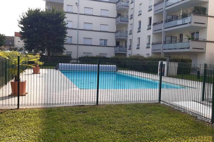 Ferienhaus für 2 Personen, mit Garten und Pool - 1