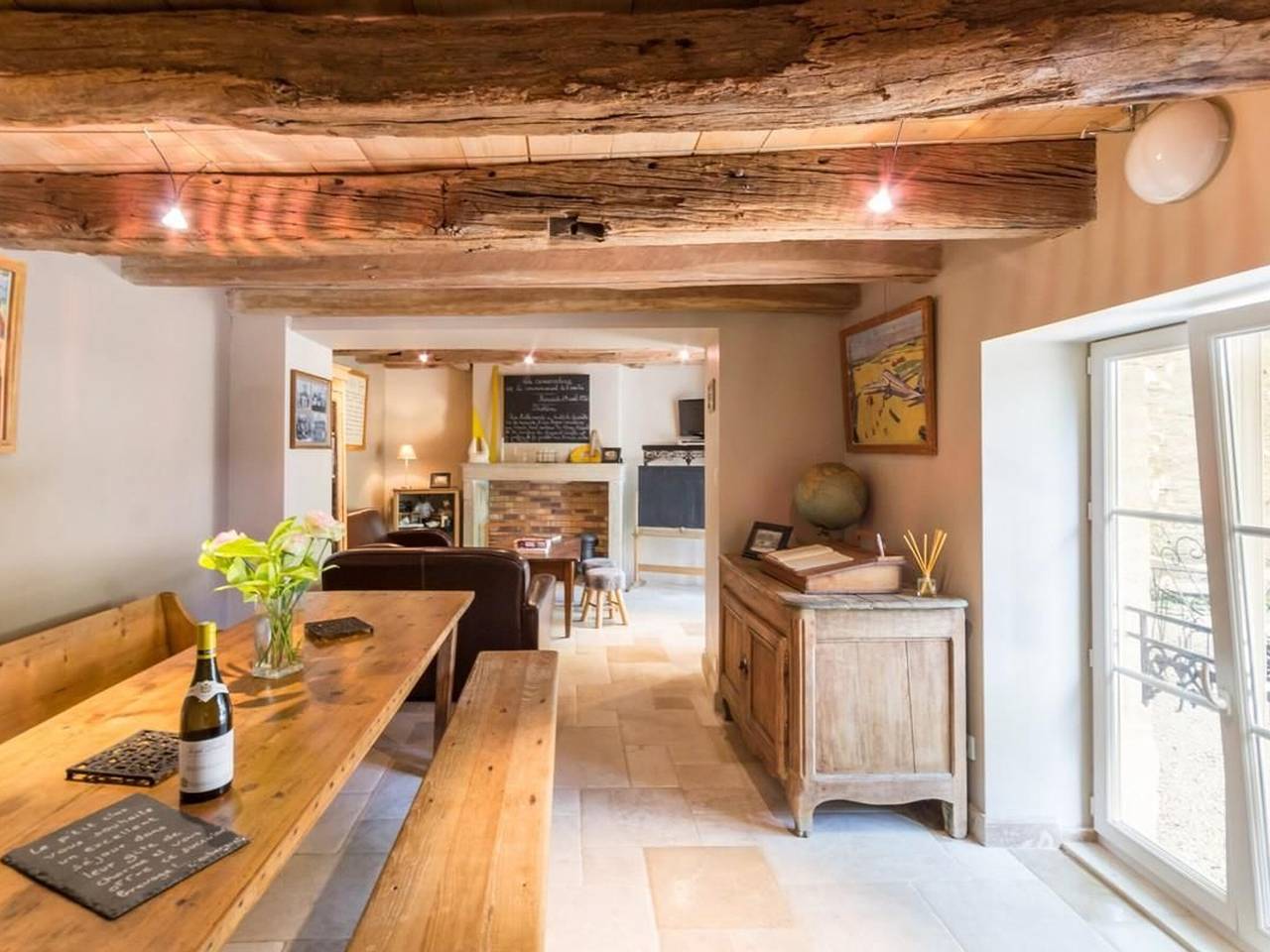 Charmante maison avec cour et confort moderne près de Dijon in Messigny-et-Vantoux, Région de Dijon