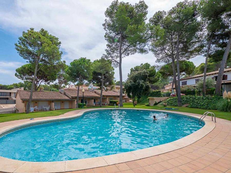 Camping for 4 People in Pals, Lower Empordà