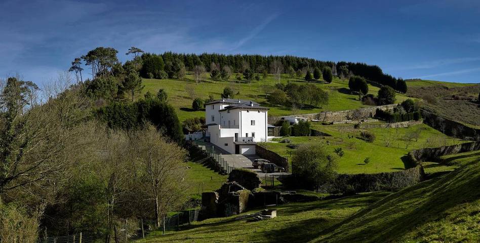 Chalet para 2 personas, con Terraza además de Jardín y Vistas en Eo-Navia - 4