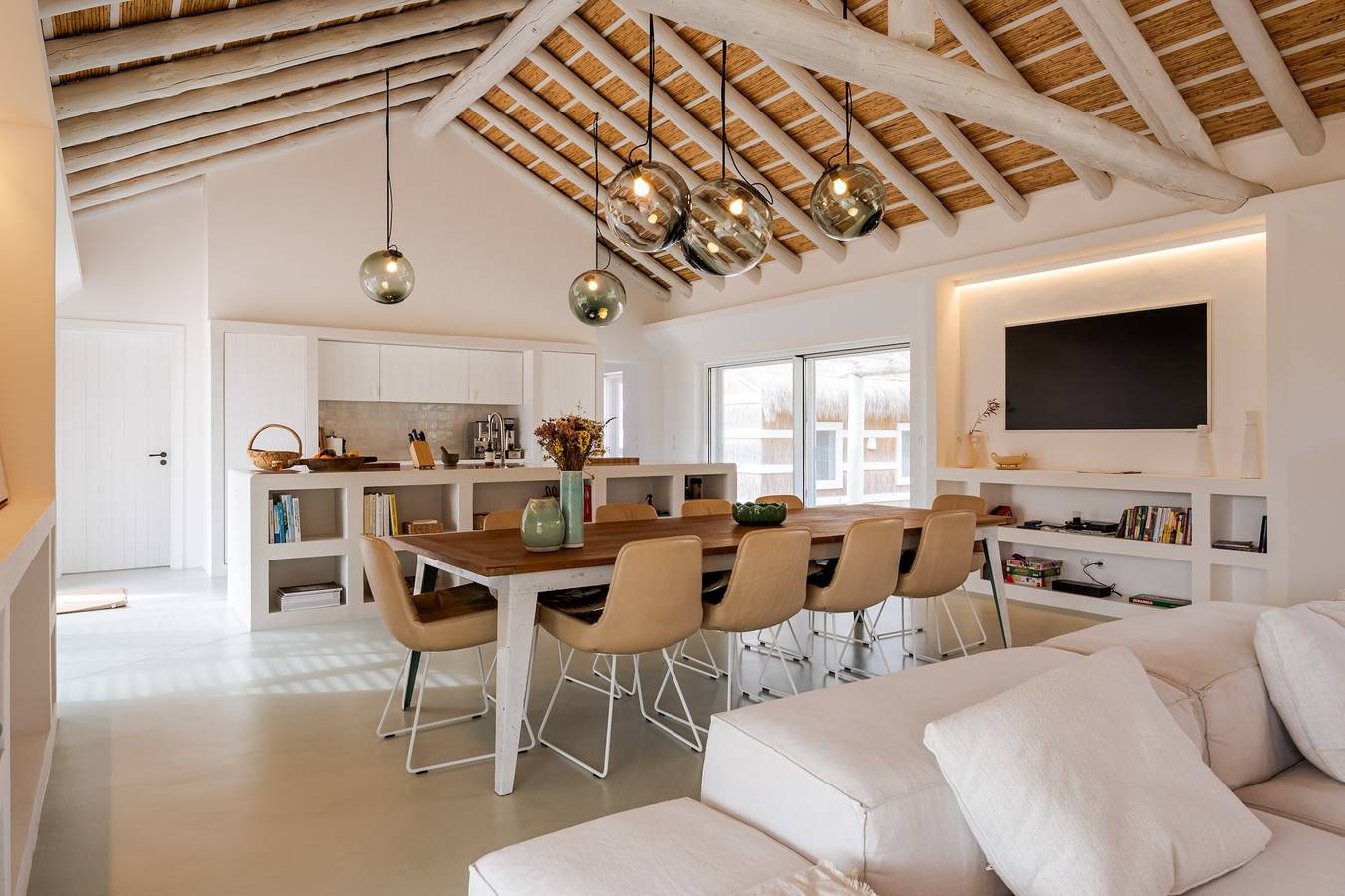 Maison de vacances avec plusieurs cabanes séparées 'Comporta Bliss' et piscine d'eau salée de 20 m in Comporta, Costa Alentejana