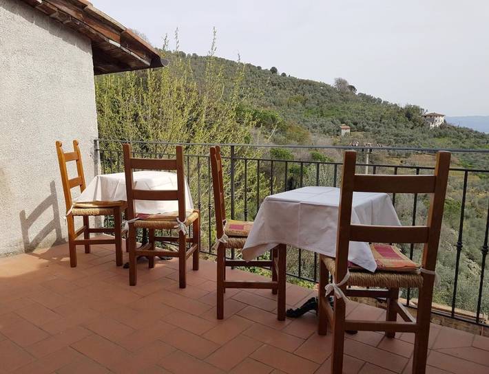 Albergo a gestione familiare per 2 persone, con panorama e giardino - 1