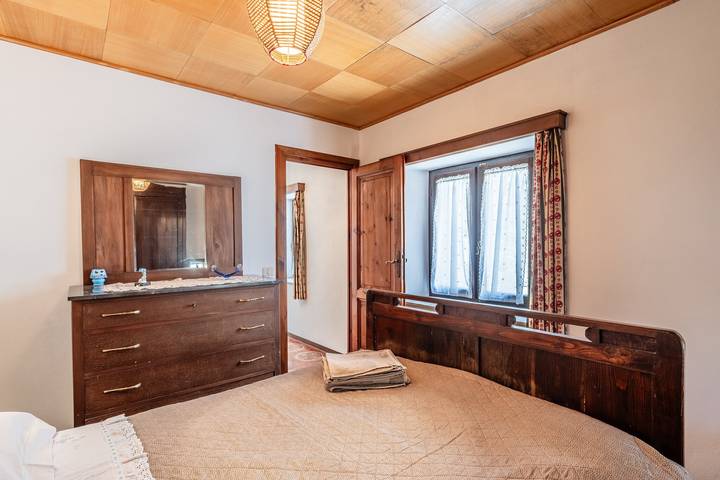Holiday Home 'La Casina Di Nonno Loriano' with Wi-Fi in Bagni di Lucca, Lucca Province