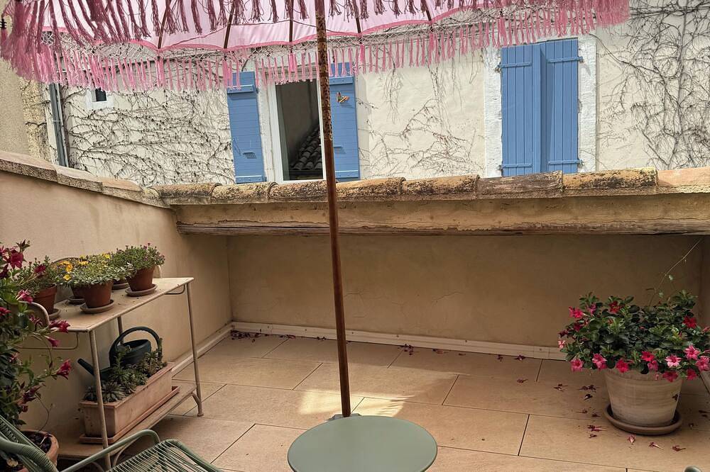 Appartement entier, La Bohème.  Au cœur de Lourmarin in Lourmarin, Parc naturel régional du Luberon