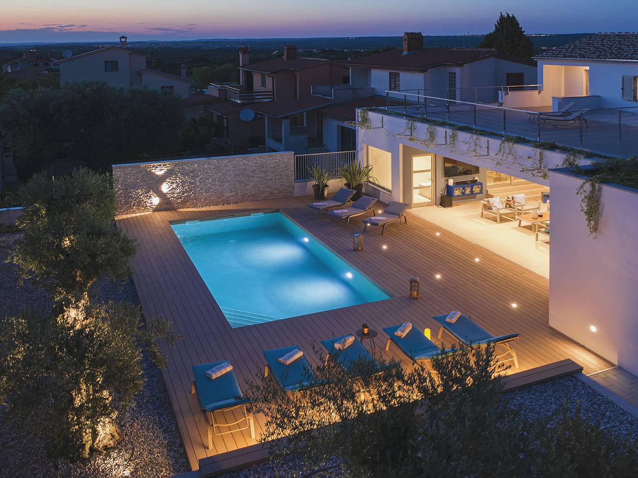 Villa in Stinjan mit Pool und Meerblick in Stinjan, Pula