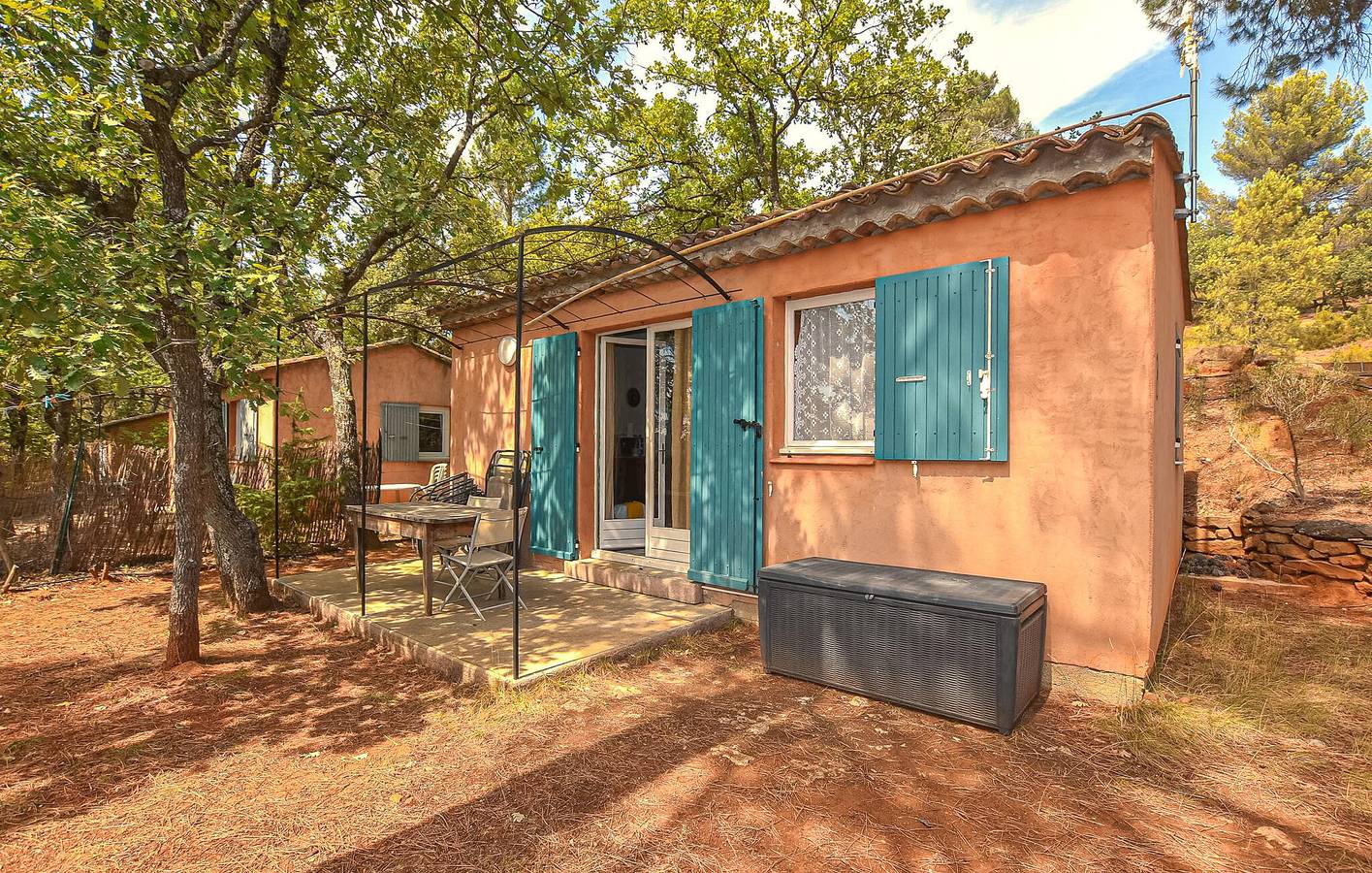 Apartamento moderno con piscina y jardín, a 1,5 km de Villars in Villars, Parque natural regional del Luberon