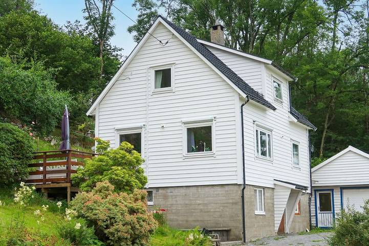 Ferienhaus für 6 Personen, mit Terrasse und Garten