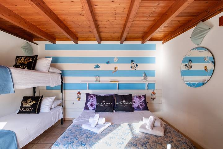 Boutique Villa – Loft Alma with Shared Terrace, Wi-Fi, and Air Conditioning in Porto Cesareo, Taranto-bugten