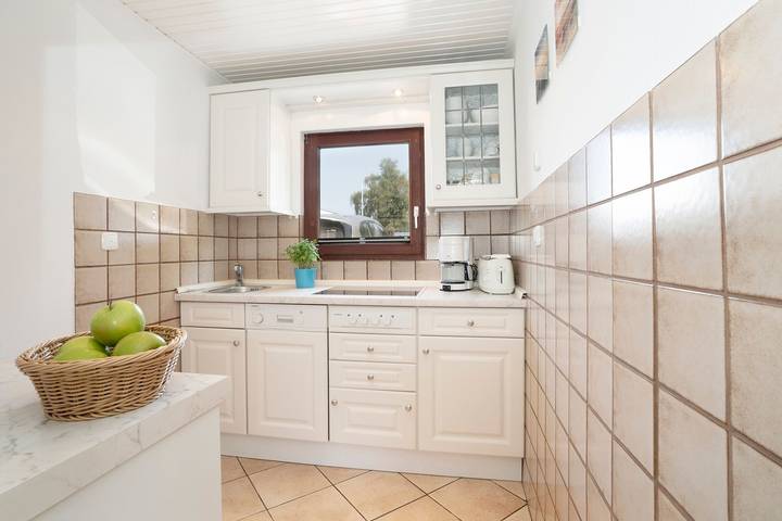 Bungalow für 2 Personen, mit Terrasse und Garten, mit Haustier in Lensterstrand - 3