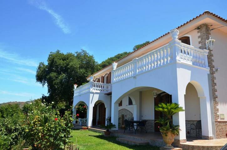 Holiday rental for 6 people, with Balcony and Terrace as well as Garden and Pool in Tropea