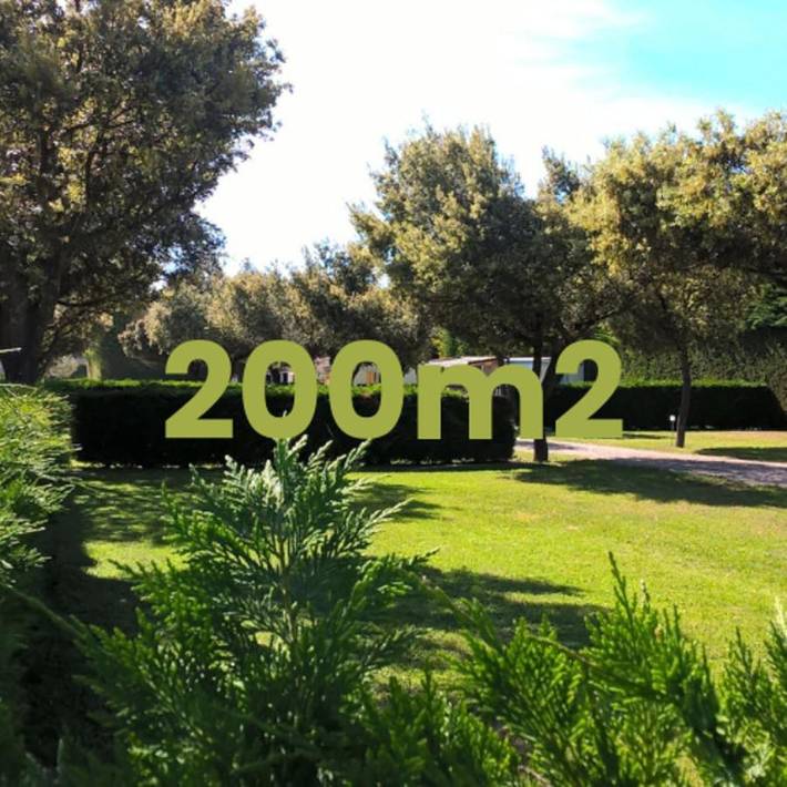 Camping para 4 personas, con jardín y piscina además de vistas y terraza - 1