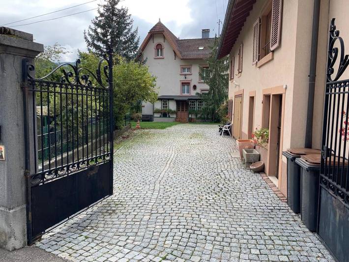 Gîte pour 4 personnes, avec Jardin ainsi que Piscine et Vue à Saint-Amarin
