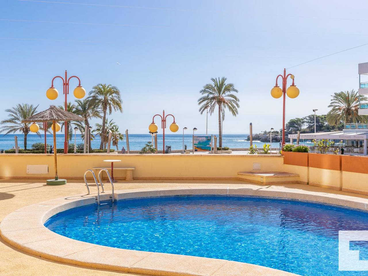 Ganze Wohnung, Apartment am Meer in Calpe mit Wlan in Playa de la Fossa, Calpe