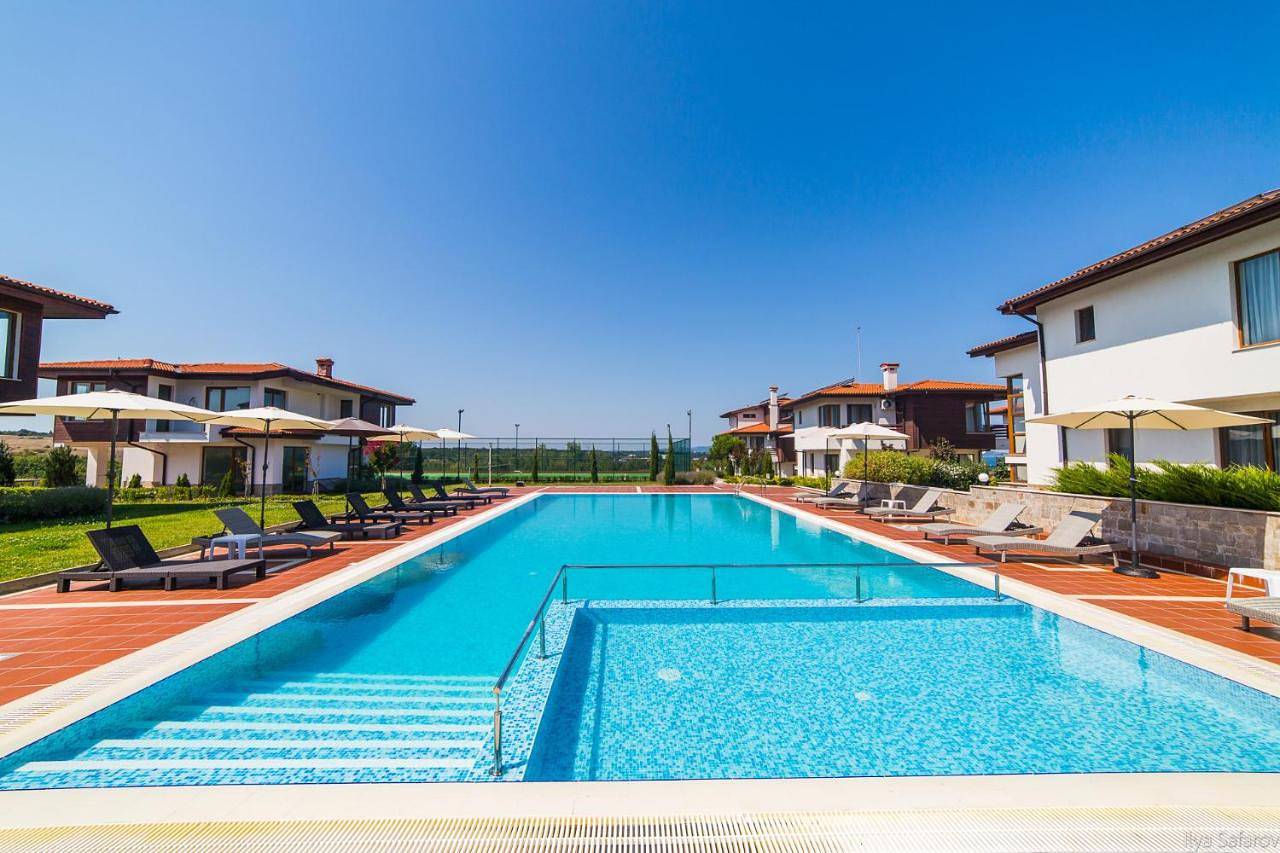 Three-Bedroom Villa in Lozenets, Zarewo