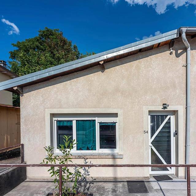Gîte pour 3 personnes, avec Terrasse et Vue à Golbey - 2