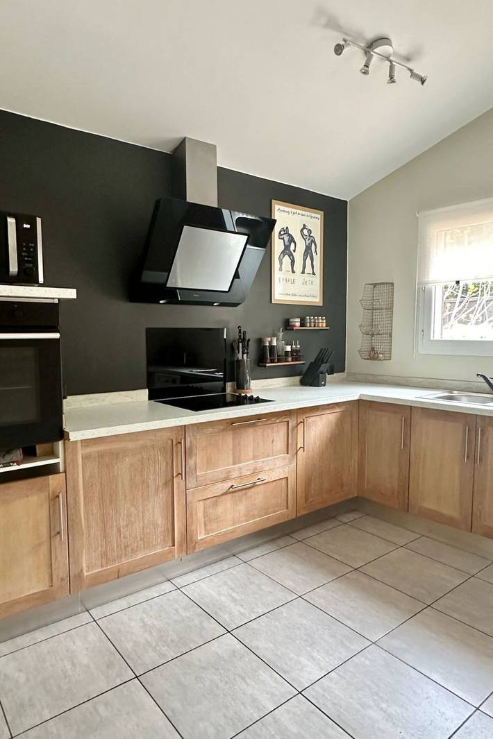 Location de vacances pour 8 personnes, avec jardin, animaux acceptés à Figari - 3