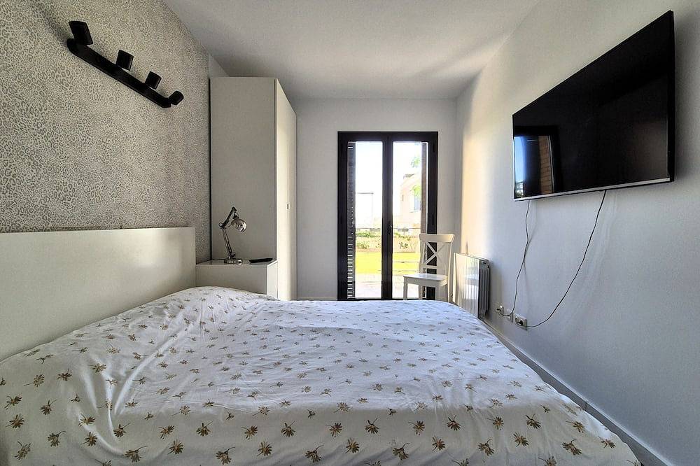 Elena Maresme House in Mataró, Costa del Maresme