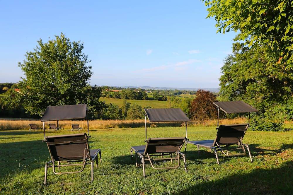 Oasis de loisirs : 20 personnes - 8 chambres - Jeux - Vue panoramique au calme in Bergerac, Périgord Pourpre