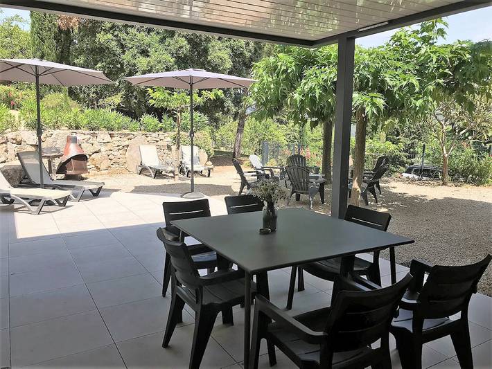 Location de vacances pour 7 personnes, avec jardin ainsi que piscine et terrasse à Lodève - 3