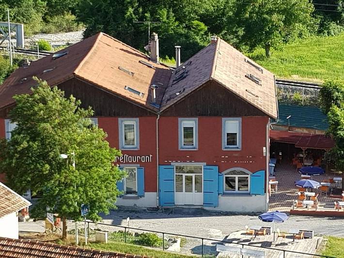 Hôtel pour 2 personnes, avec jardin et vue ainsi que sauna et terrasse à Barrême