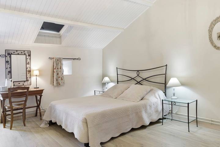 Chambre pour 2 personnes, avec Jardin en Nouvelle-Aquitaine - 2