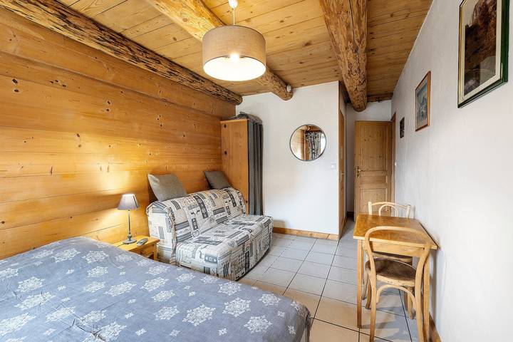 Bed and Breakfast 'La Ferme Du Mont Blanc - Vallot' with Mountain View in Combloux, Pays du Mont-Blanc