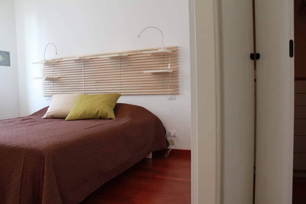Ganze Wohnung, 80 m ², alle renoviert, Wifi-Glasfaser, Hauptbahnhof, U-Bahn ein paar Minuten in Mailand, Mailand Provinz