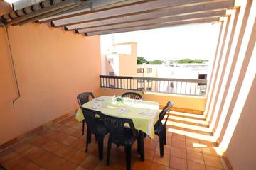 Gîte pour 6 personnes, avec terrasse dans Plage Rive Gauche