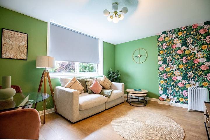 Holiday letting for 2 people, with pets in Llandudno
