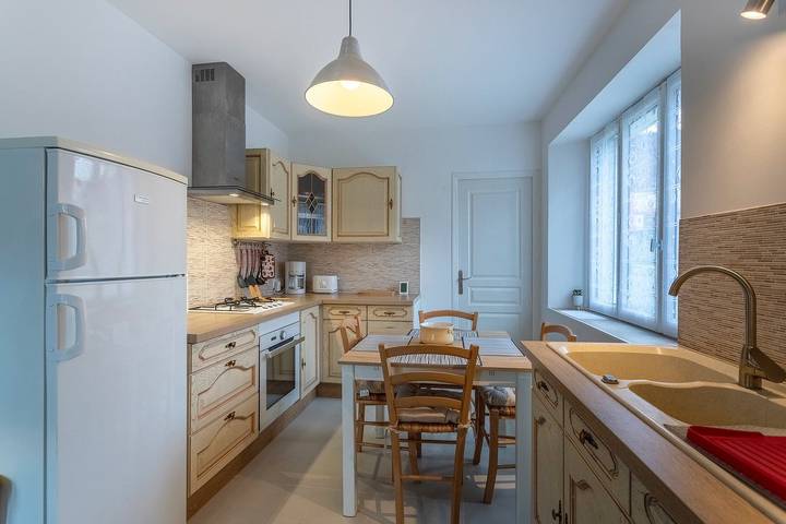 Gîte pour 6 personnes, avec jardin et terrasse