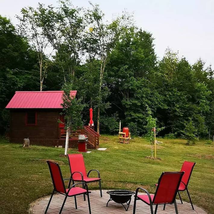 Chalet for 4 people, with garden in Ontario