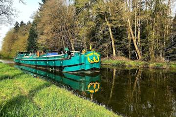 Péniche pour 16 personnes dans Languimberg