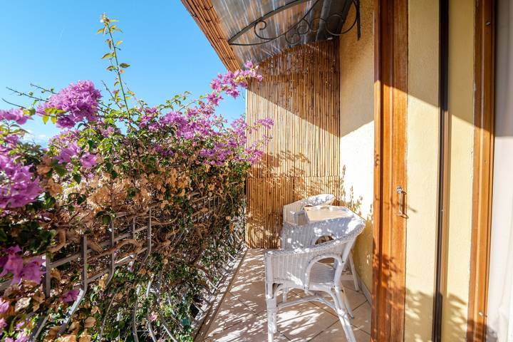 Gîte pour 3 personnes, avec jardin dans Santa Teresa Gallura