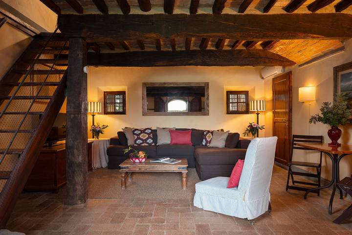 Villa Del Poggio D'Oro 8, Emma Villas in Ponsacco, Pisa e dintorni