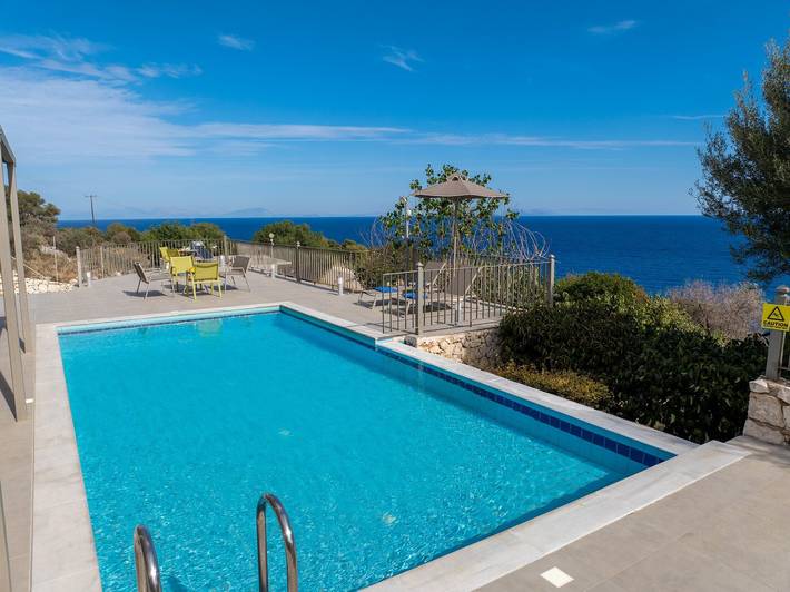 Villa Dinos with swimming pool in Kefalonia