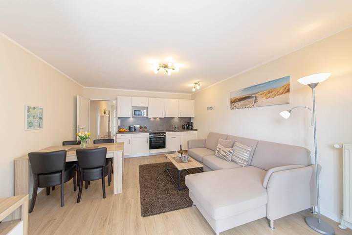 Ferienwohnung für 3 Personen, mit Meerblick und Balkon in Scharbeutz