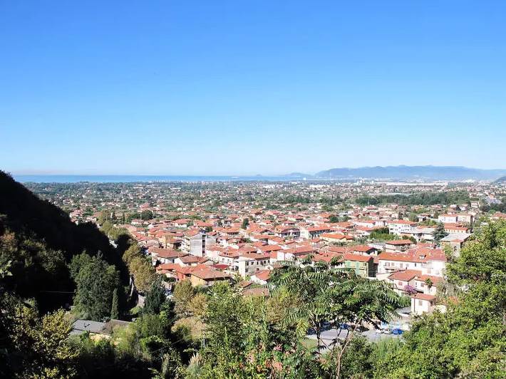 Villa pour 4 personnes, avec jardin dans Massa-Carrara