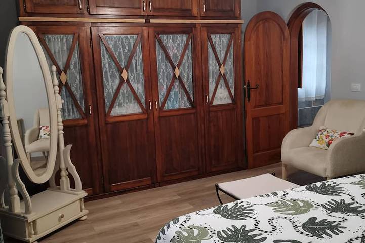 Finca Vistas al Teide, mit Privat Pool und Whirlpool, WLAN und Sat-TV in Pino Alto, Santa Úrsula