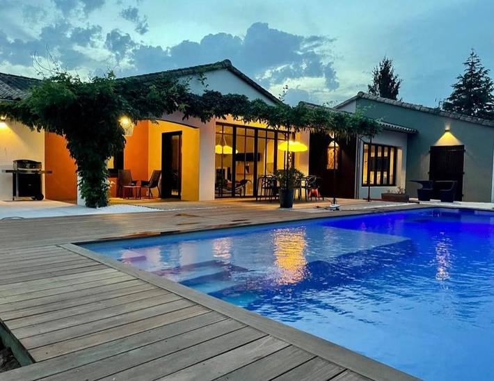 Location de vacances pour 2 personnes, avec Jacuzzi et Terrasse ainsi que Jardin et Piscine à Souvigné - 3