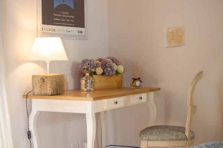 Appartement entier, Genévrier élégante suite avec possibilité de troisième lit in Montepulciano, Province de Sienne