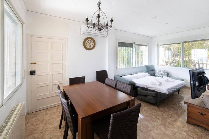 Chalet para 9 personas, con jardín además de piscina y vistas en Ribera Alta (Valencia) - 3