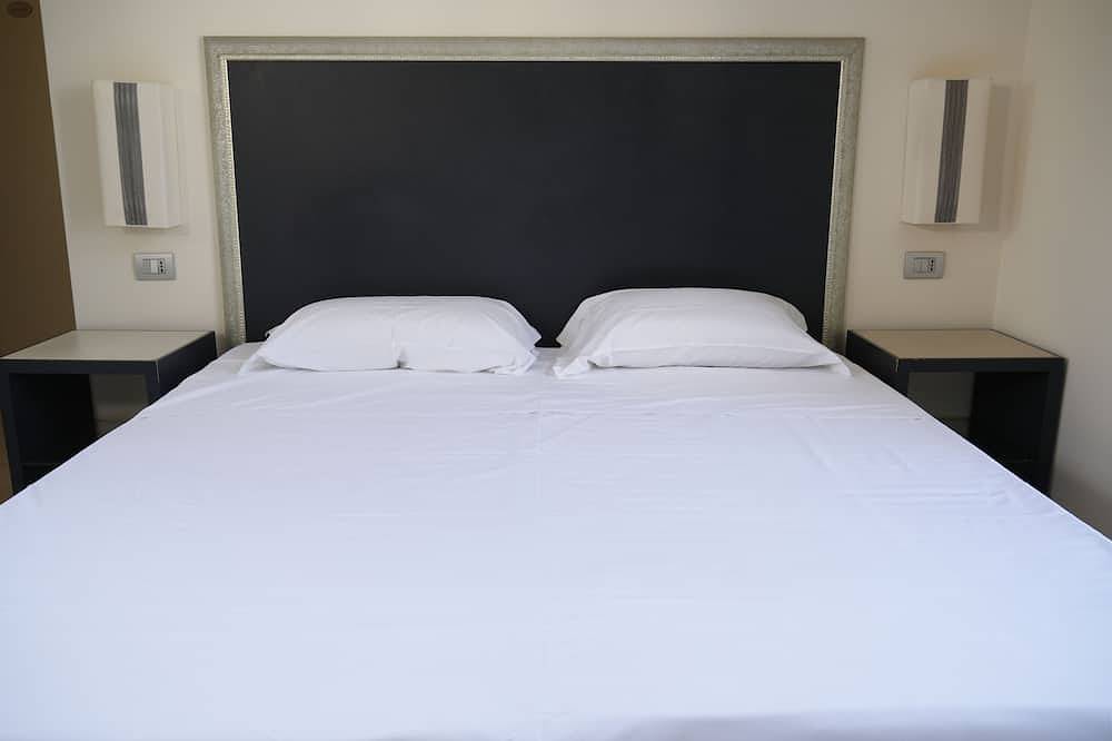 Viscuso House At Cyclops No. 5 in Aci Castello (Borgo), Aci Castello