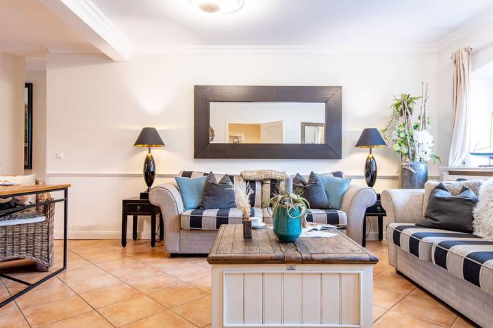 Ferienwohnung für 4 Personen, mit Terrasse und Garten sowie Sauna