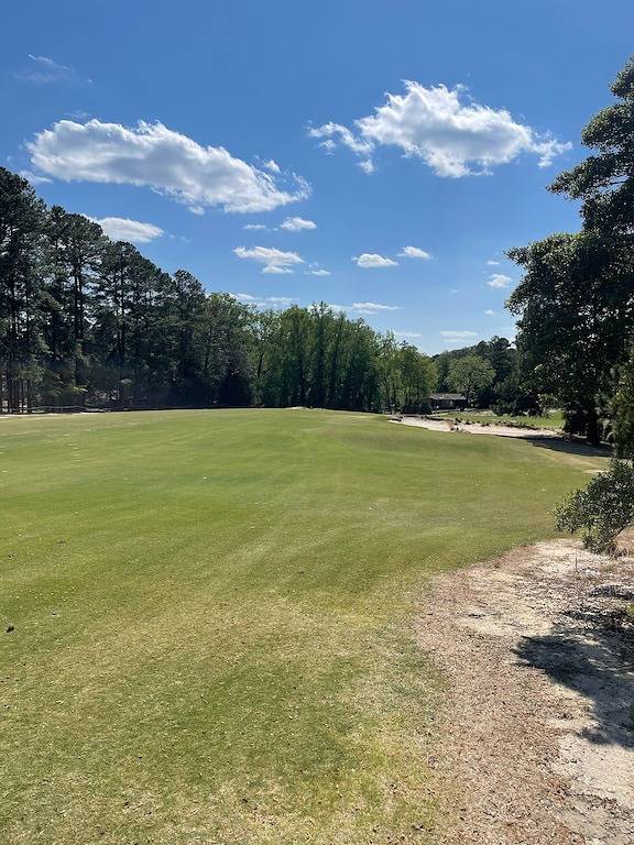 Ganze Wohnung, Golf front condo, walk to the Cradle, driving range, 91st hole or pro shop. in Pinehurst, Moore County