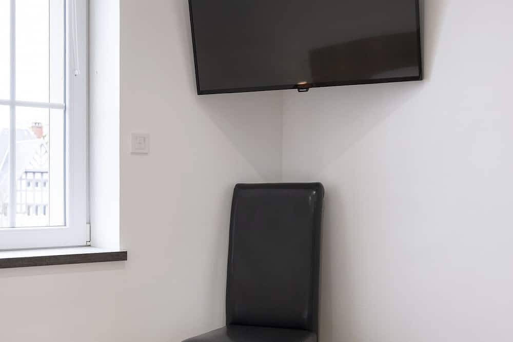 Apartamento entero, Mathis : Encantador piso de 2 dormitorios en la segunda planta de una Residencia totalmente renovada in Vittel, Neufchâteau