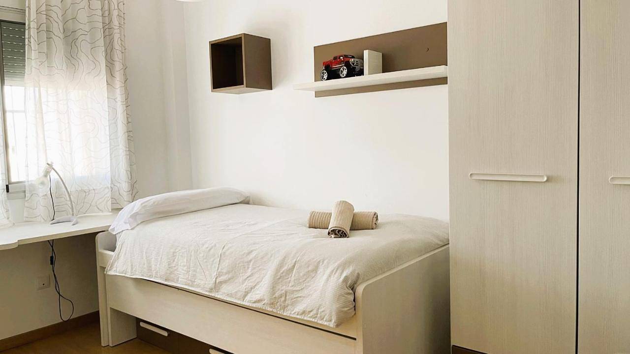 Appartement entier, Onze - primera línea de mar con piscina in Cubelles, Garraf