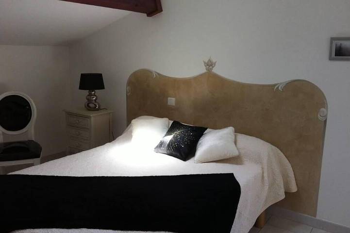 Gîte pour 6 personnes, avec terrasse dans Folelli - 3