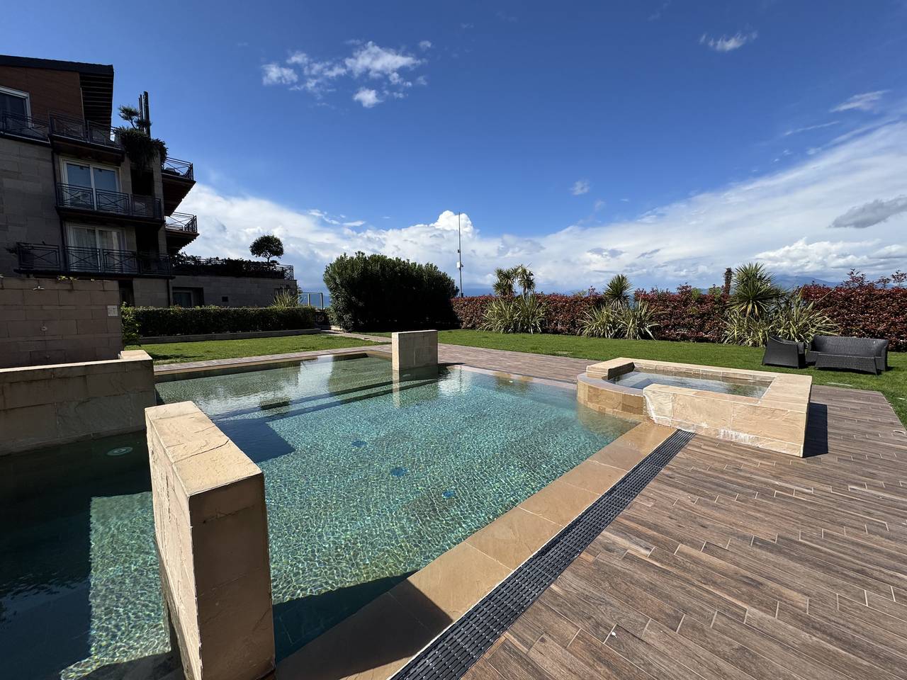 Appartement entier, Appartement de vacances pour 4 personnes avec vue sur le lac in Peschiera del Garda, Montagnes autour du lac de Garde