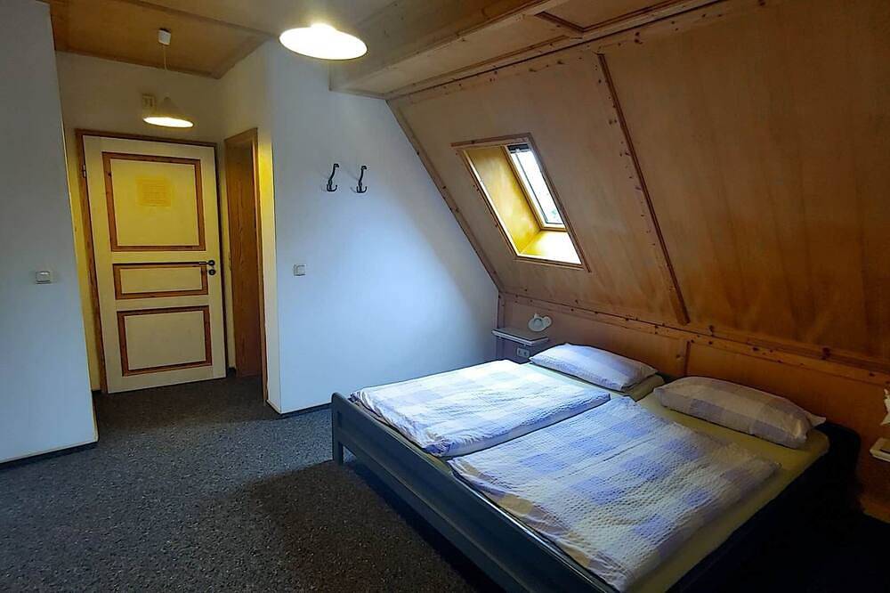 Ganze Wohnung, Ferienwohnung \"Luisenburg\" – 2–6 Pers. | Dg in Ochsenkopf, Warmensteinach