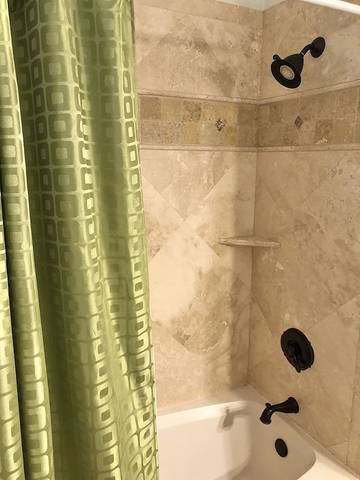 Vacation House for 18 Guests in Miramar Beach, Emerald Coast, Picture 1